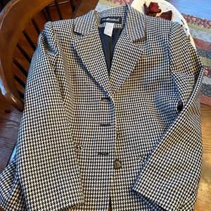 Herringbone tweed blazer-petite 6 Sage Harbor